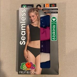 New 6 seamless bikinis Fruit of the Loom